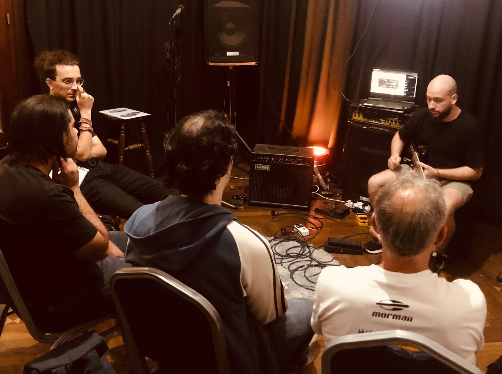 Curso Intensivo: Manejo de Pedales Analógicos y Digitales